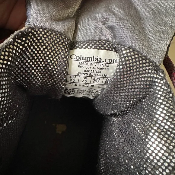 Columbia snow boots, size 9.5 - Picture 3 of 9